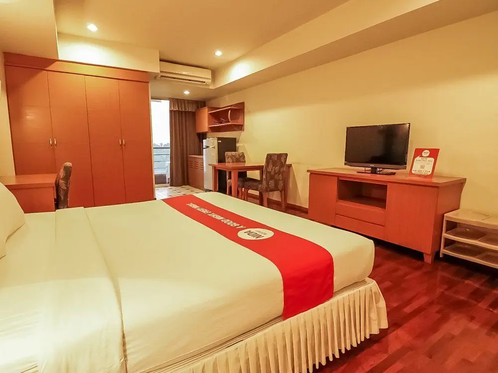 Бангкок: 曼谷奈达詩娜卡琳双朗52号酒店(Nida Rooms Srinakarin 52 Suanluang)