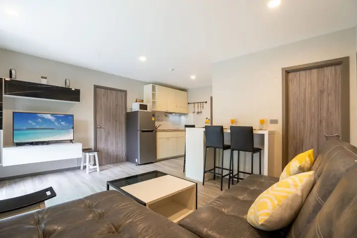 Пхукет: 46m2 Luxury Poolside 1 Bedroom Free Netflix Apartments