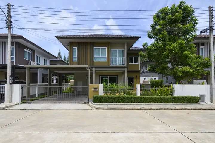 Муанг: 4 BR Saransiri Villa 2#l Pool Gym Garage Netflix