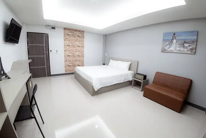 Исторический парк Kamphaeng Phet: The Room Hotel Kamphaengphet2