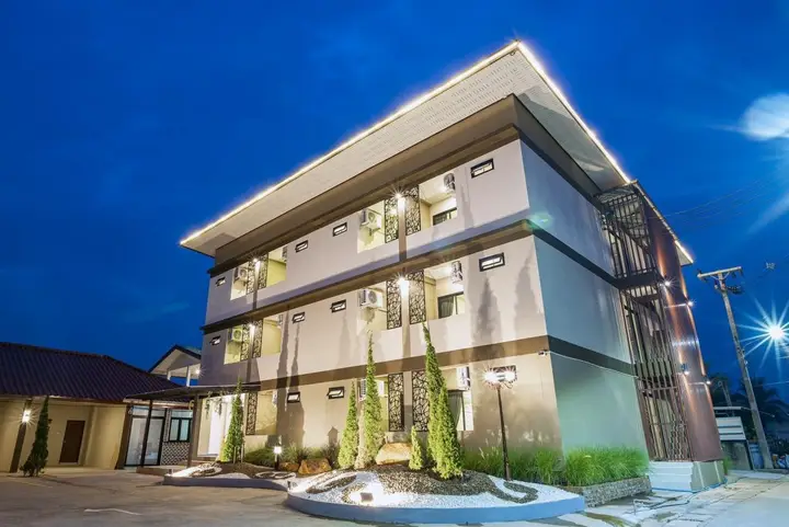 Исторический парк Kamphaeng Phet: The Room Hotel Kamphaengphet2