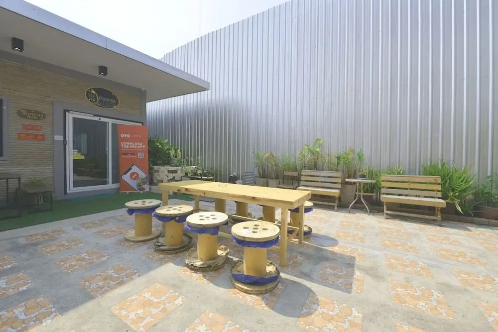 Паттайя: Baan Wararin Hostel by OYO Rooms