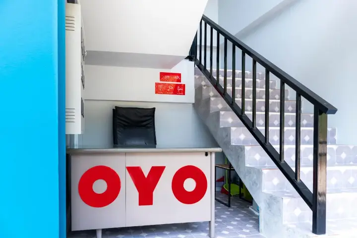 Кату: OYO 744 At Home Kamala Hills