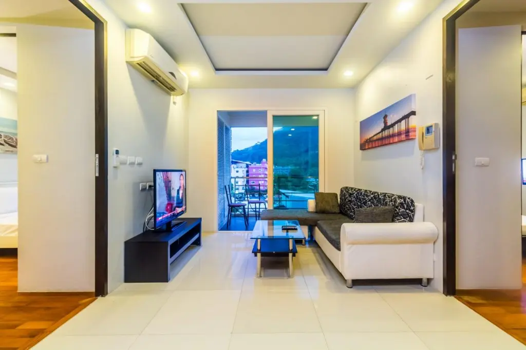Кату: HLC501 - Patong apartment for 4, market and beach