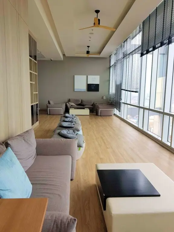 Паттайя: 1br Centric Sea 102 with Infinity Pool