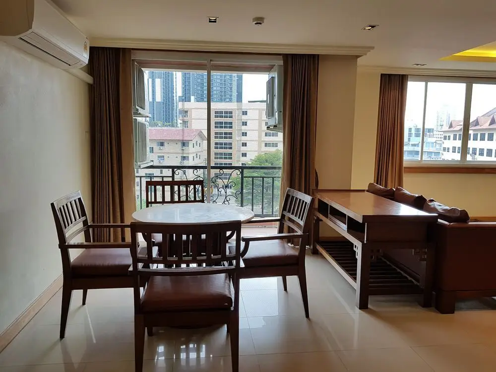 Паттайя: A Large 2 BR - 3 Baths 511 Downtown