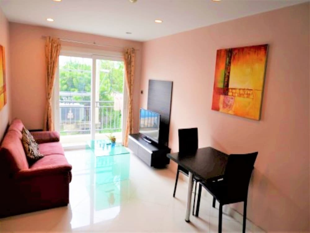 Паттайя: Park Lane Resort Jomtien - 3rd Floor Condo