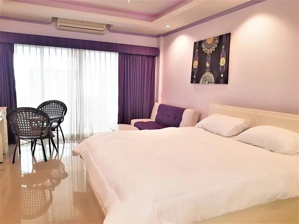 Паттайя: Ground Floor 42 sq m Studio at Baan Suan Lalana