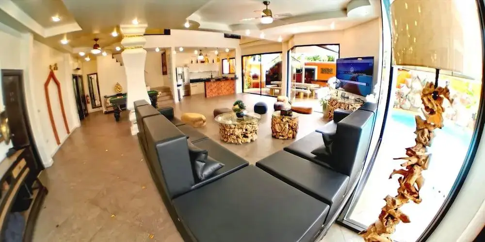 Паттайя: GOLDLAND Luxury Pool Villa Pattaya Walking Street 8 Bedrooms