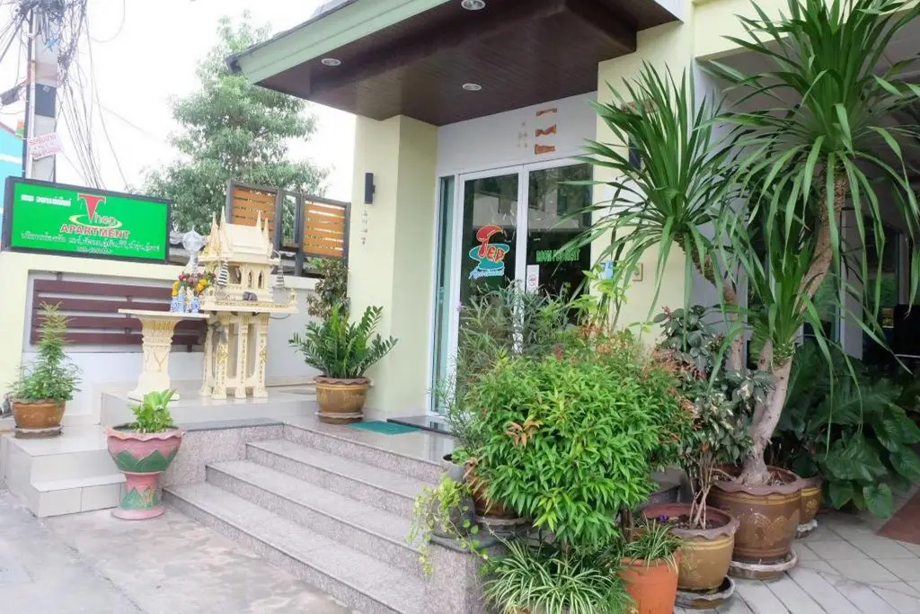 Паттайя: OYO 1097 Thep Apartment