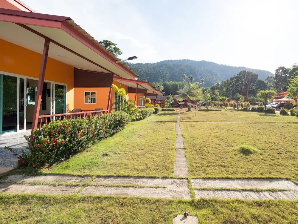 Ко Чанг: OYO 1112 Siriporn Resort Ko Chang