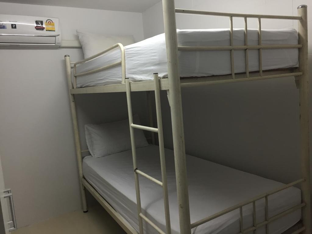 Бангкок: Room58 - Hostel