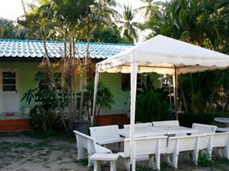 Прачуапкхирикхан: OYO 1124 Sinaree Resort