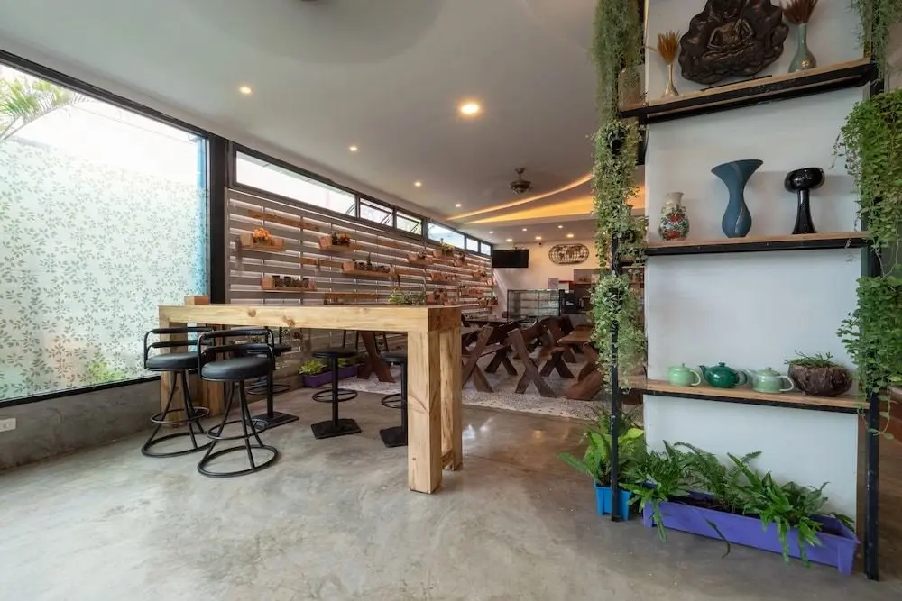 Паттайя: OYO 1123 The One Health Care and Apartment