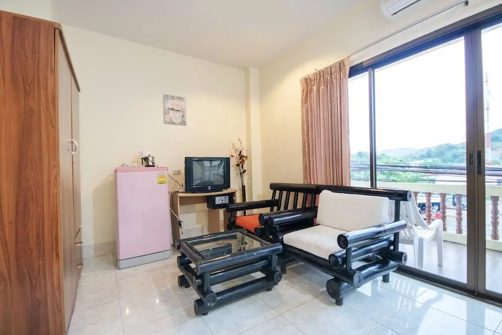 Муанг: OYO 1151 Massuwan House