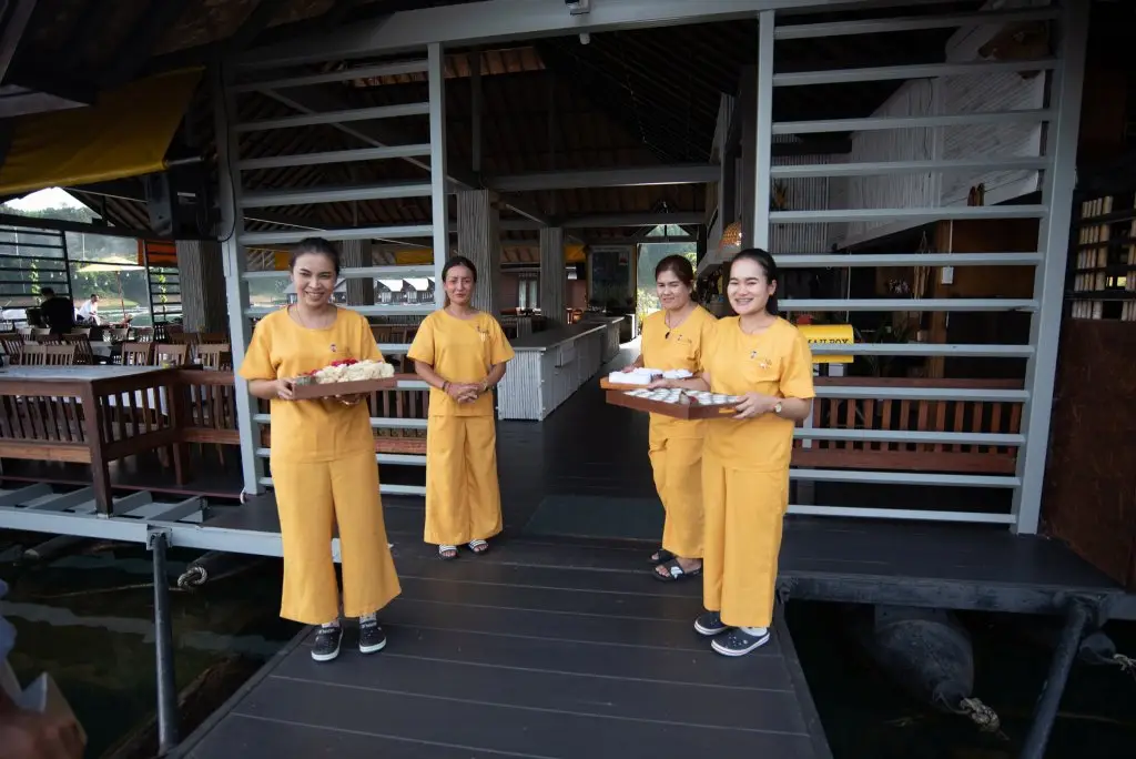 Кхао Пхан: Отель 500Rai Floating Resort - Khao Sok National Park