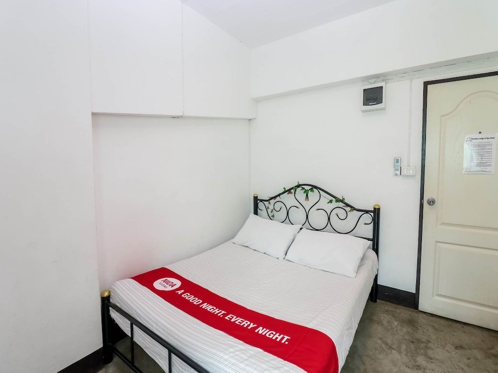 NIDA Rooms Srichandon 12 Night Villa — фото 1