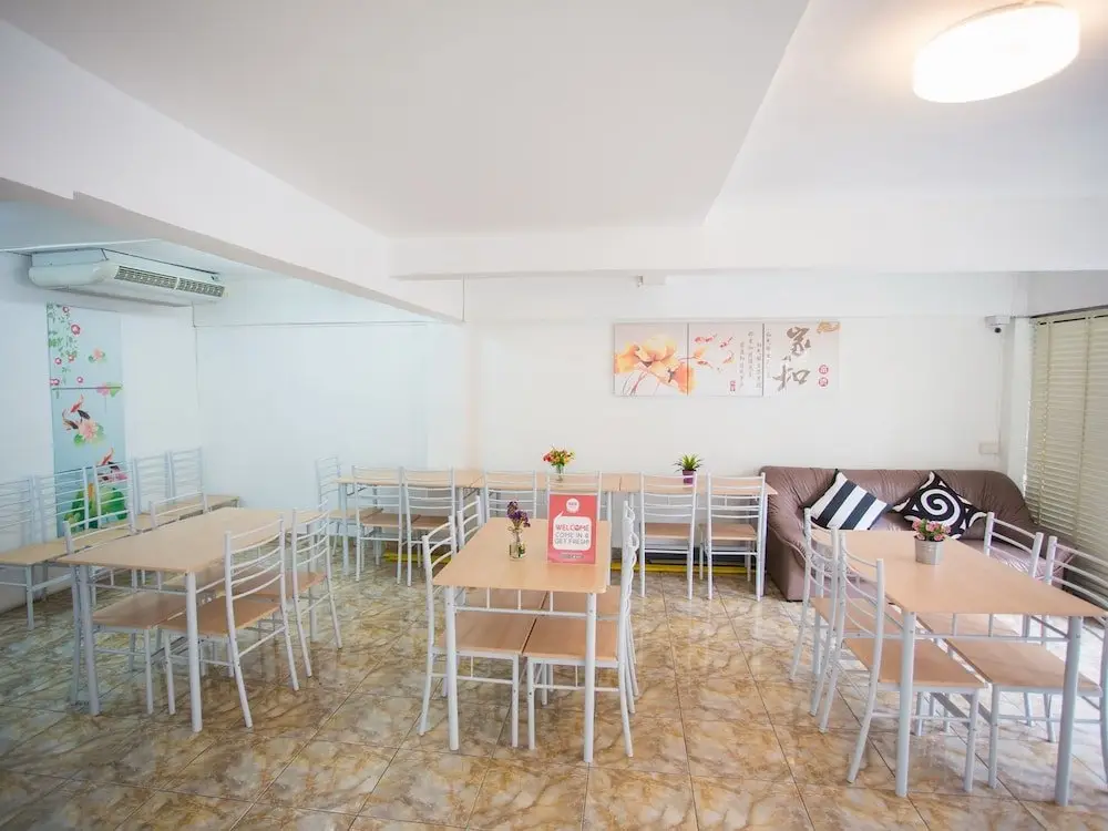 Бангкок: NIDA Rooms BTS Phra Kanong 1112 Majestic
