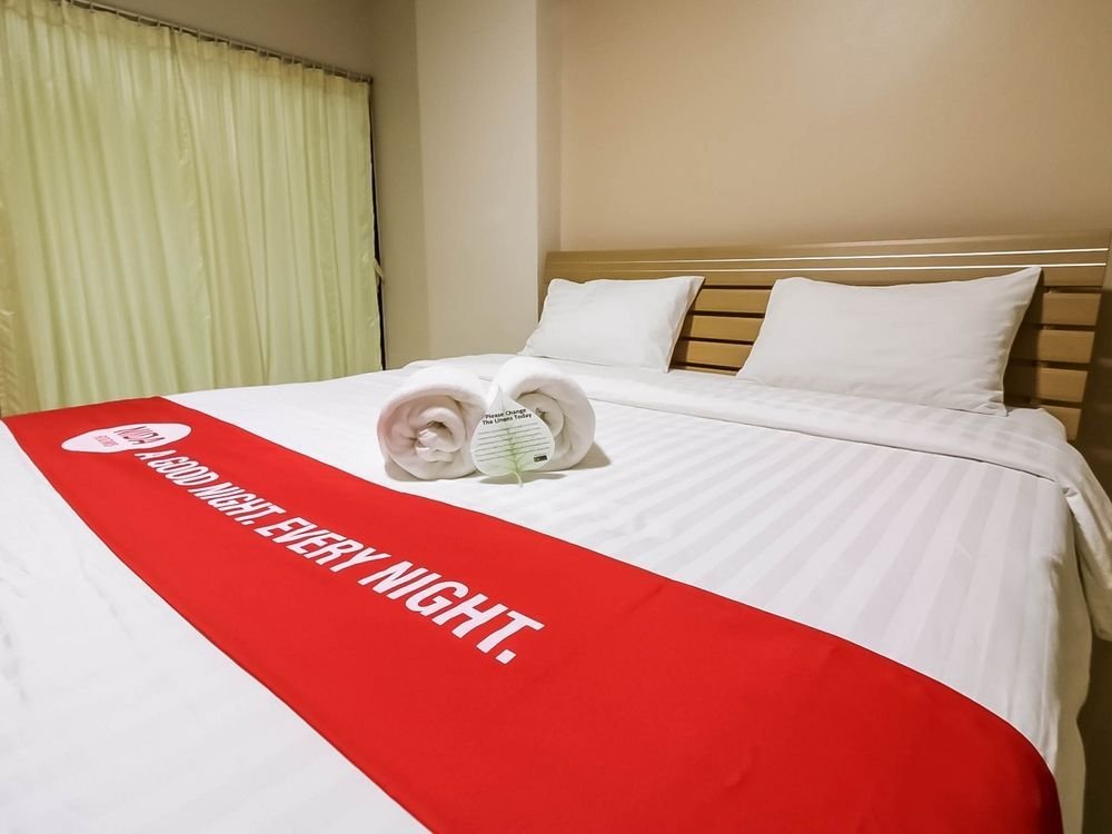 Бангкок: Nida Rooms Chateau Inthamara 22