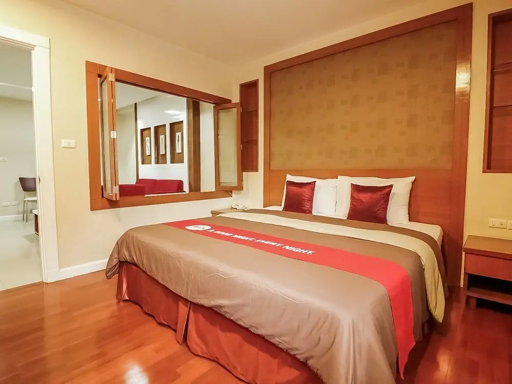 Бангкок: 乌尼可诗娜卡琳公寓(Unico Srinakarin Residence)