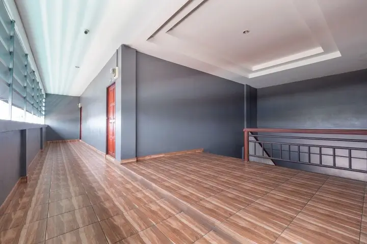 Паттайя: OYO 1164 Sk Apartment