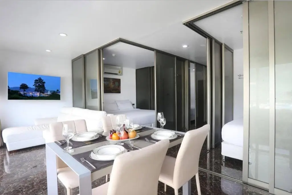 Кату: PATONG TOWER 3 PRIVATES BEDROOMs
