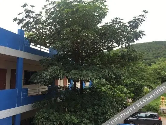Пхуттхаисонг: 那空帕农99酒店(99 Inn Hotel Nakhon)
