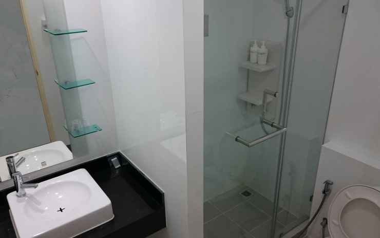 Паккрет: ASTRO Apartment/Condo on 28th Floor near Department Store