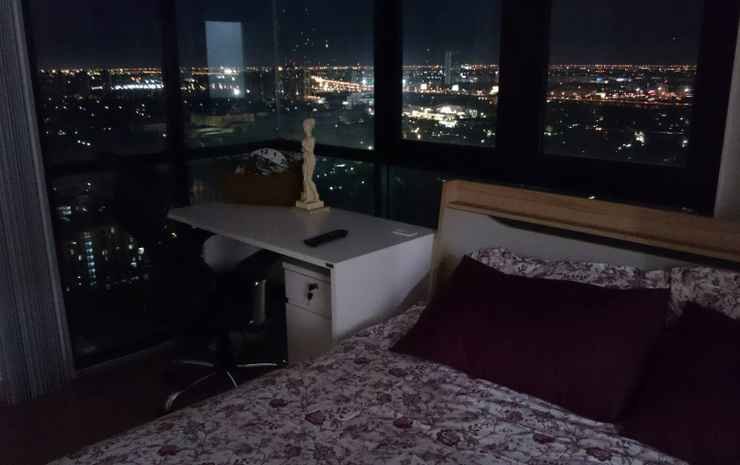 Паккрет: ASTRO Apartment/Condo on 28th Floor near Department Store