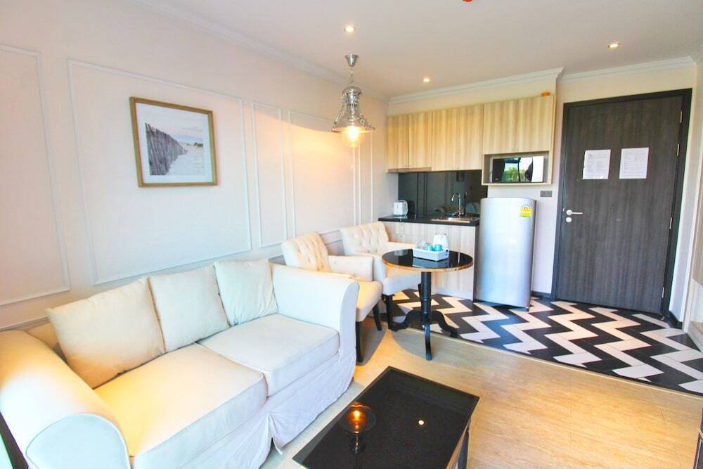 На Чом Тхиан: Venetian Signature Condo Resort Pattaya By Whispering