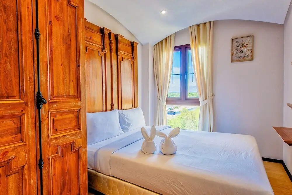 На Чом Тхиан: Venetian Signature Condo Resort Pattaya By Whispering
