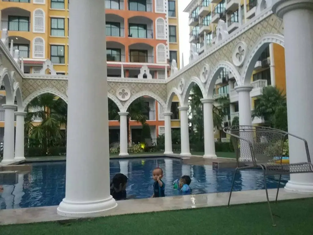 На Чом Тхиан: Venetian Signature PoolAccess Resort Jomtian Pattaya
