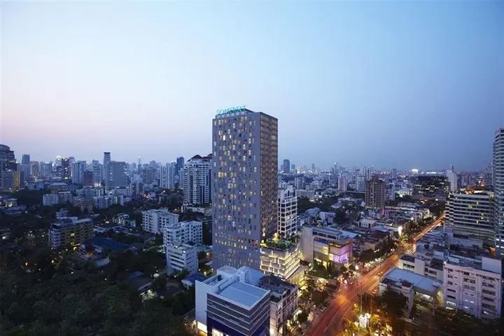 Бангкок: Heaven In Sukhumvit