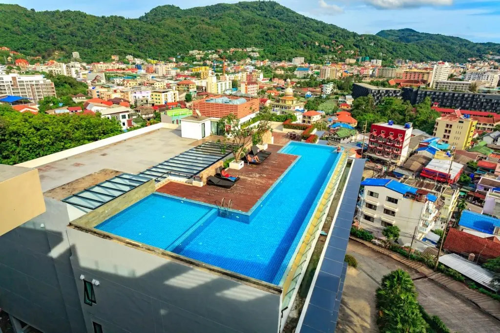Кату: U606 - Convenient Patong Apartment for 3 People With Pool and gym