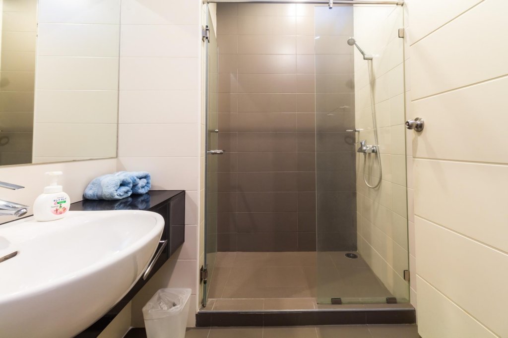 Муанг: Kh2604 - Mountain View Apartment for 4 in Karon 650 Meters to Beach
