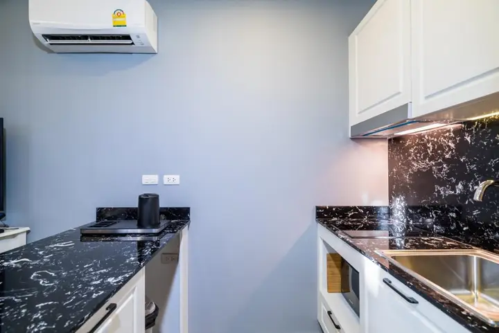 Тхаланг: Palmyrah Surin - Modern Condo Near Beach A306