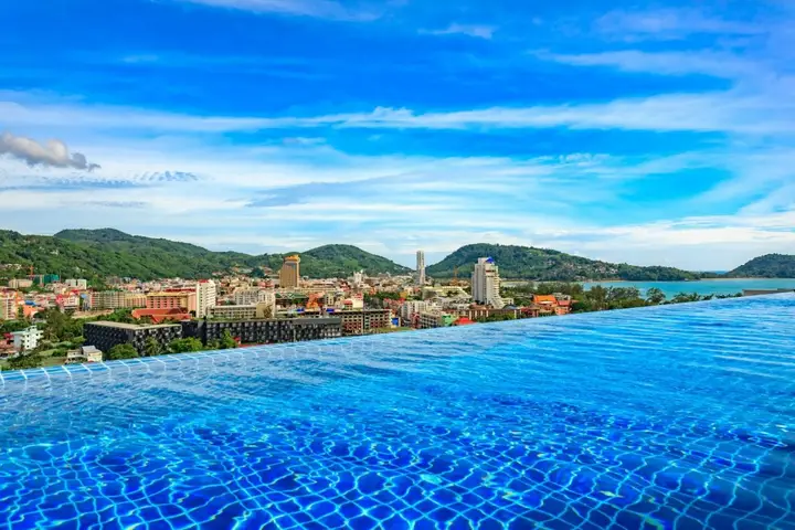 Кату: U208 - Patong Studio with kitchen, pool and private patio., Patong, Phuket, Thailand