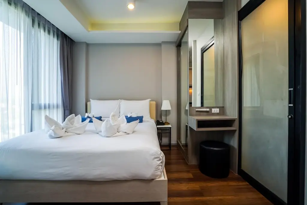 Тхаланг: 6Av 717 - Walk to Surin Beach Studio With Pool and gym