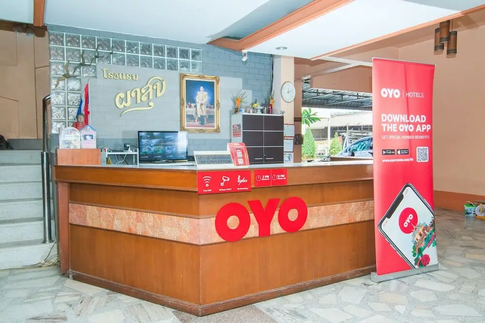Пранбури : Phasuk Hotel by OYO Rooms