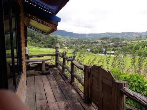 Кхао-Кхо: Phu Aram Khao Kho Resort
