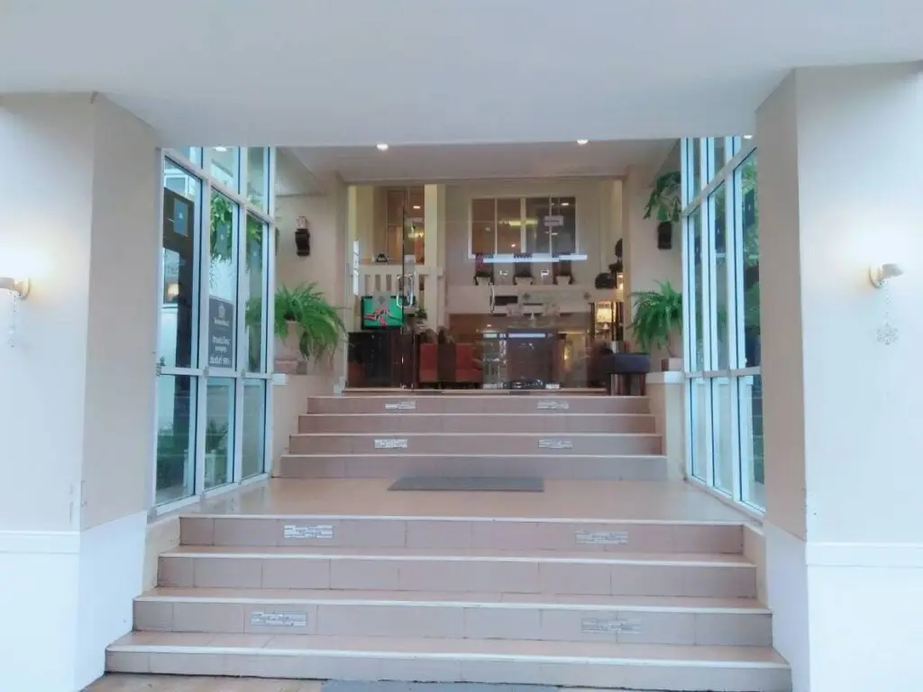 Накхонситхаммарат: Grand MyHome Hotel