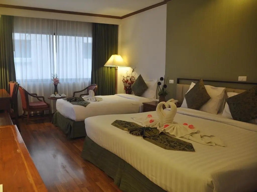 Бангкок: Aspira Grand Regency Sukhumvit 22