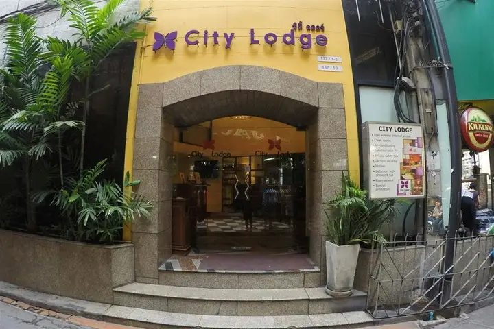 Бангкок: City Lodge Soi9