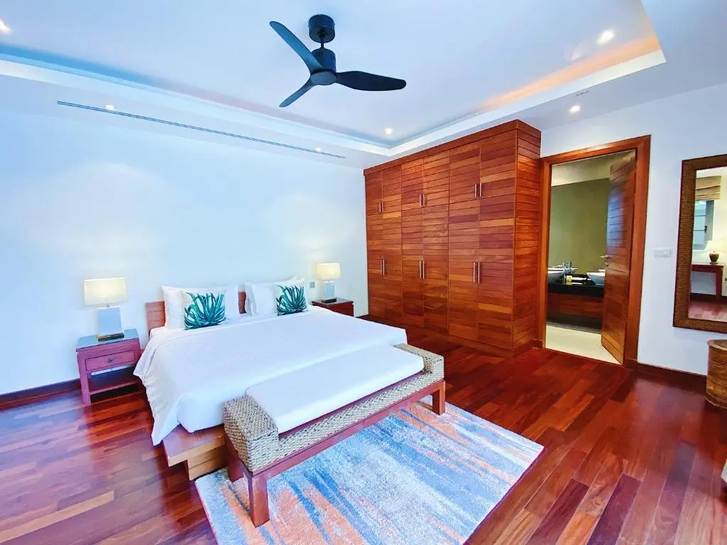 Тхаланг: Luxury 3Br Pool Villa Walk To Bangtao Beach