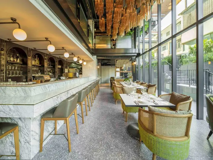 Бангкок: Novotel Living Bangkok Sukhumvit 34
