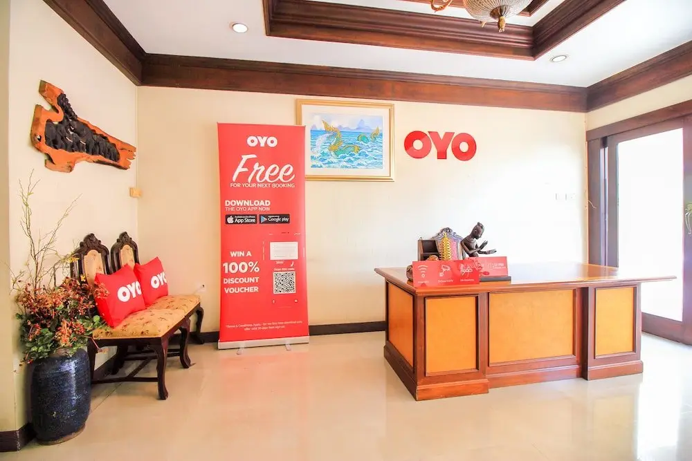 Банг Пхли: White Inn Hotel by OYO Rooms
