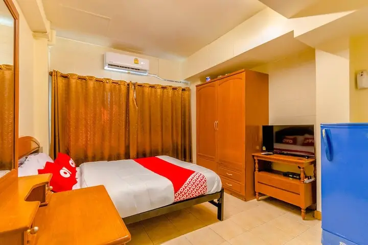 Бангкок: Sweethome Guest House by OYO Rooms