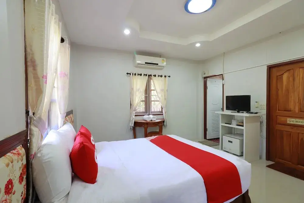 Лампхун: Kongsup Resort by OYO Rooms