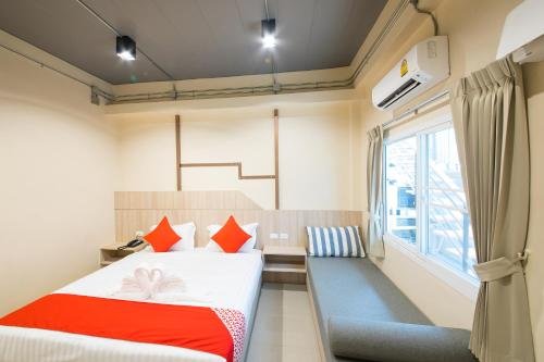 Кату: OYO 105 The Way Patong Hotel