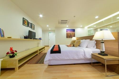 Бангкок: Beyond Suite Rama Unit 528
